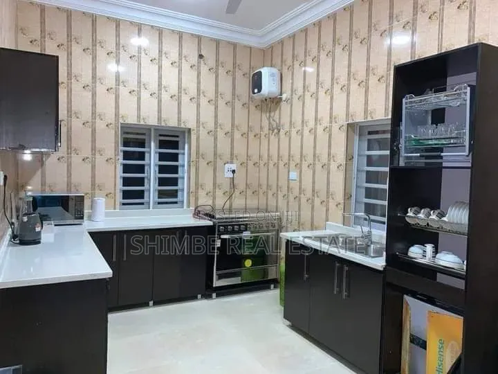 4bdrm Duplex in Shelter Afrique, Uyo for rent