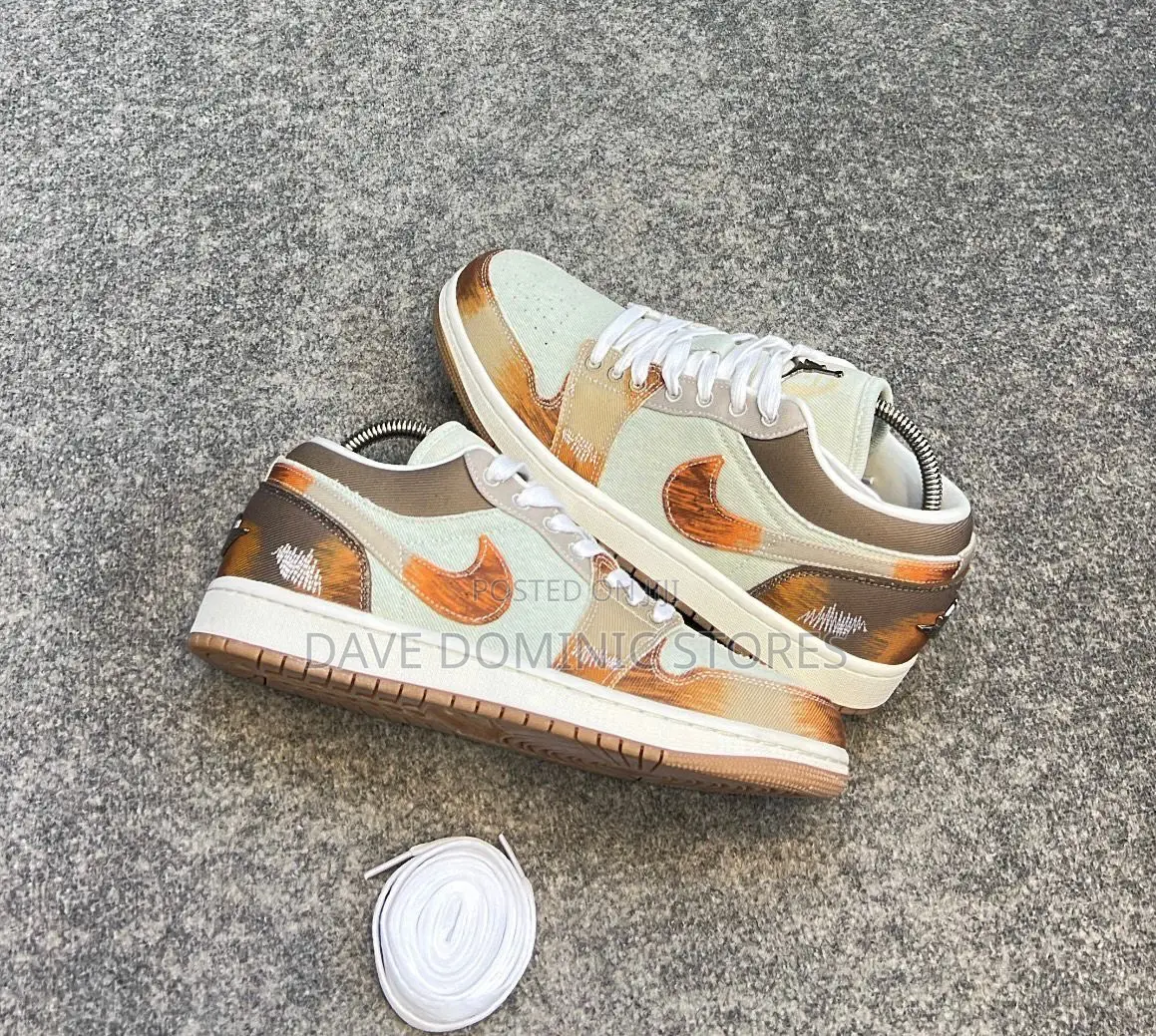 Air Jordan 1 Low Se "Multi-Color Sail Light Bone"