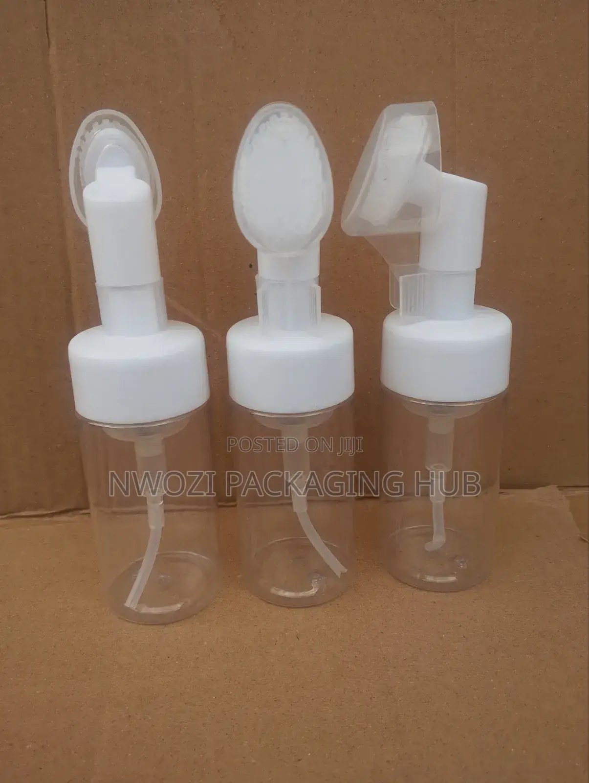 Body Brush Container