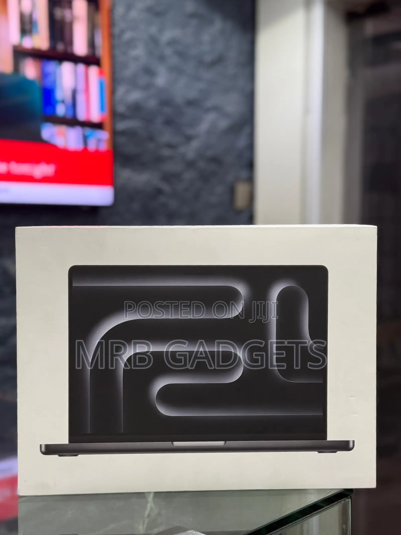 New Laptop Apple MacBook Pro 24GB Apple M5 Pro SSD 1T