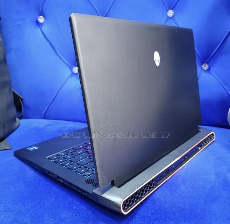 Laptop Dell Allenware M15 R5 16GB Intel Core i7 SSD 1T