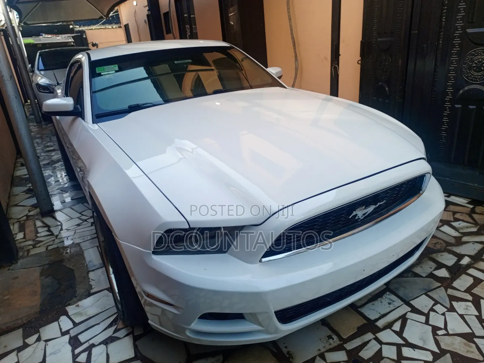 Ford Mustang V6 2dr Coupe (3.7L 6cyl 6M) 2014 White