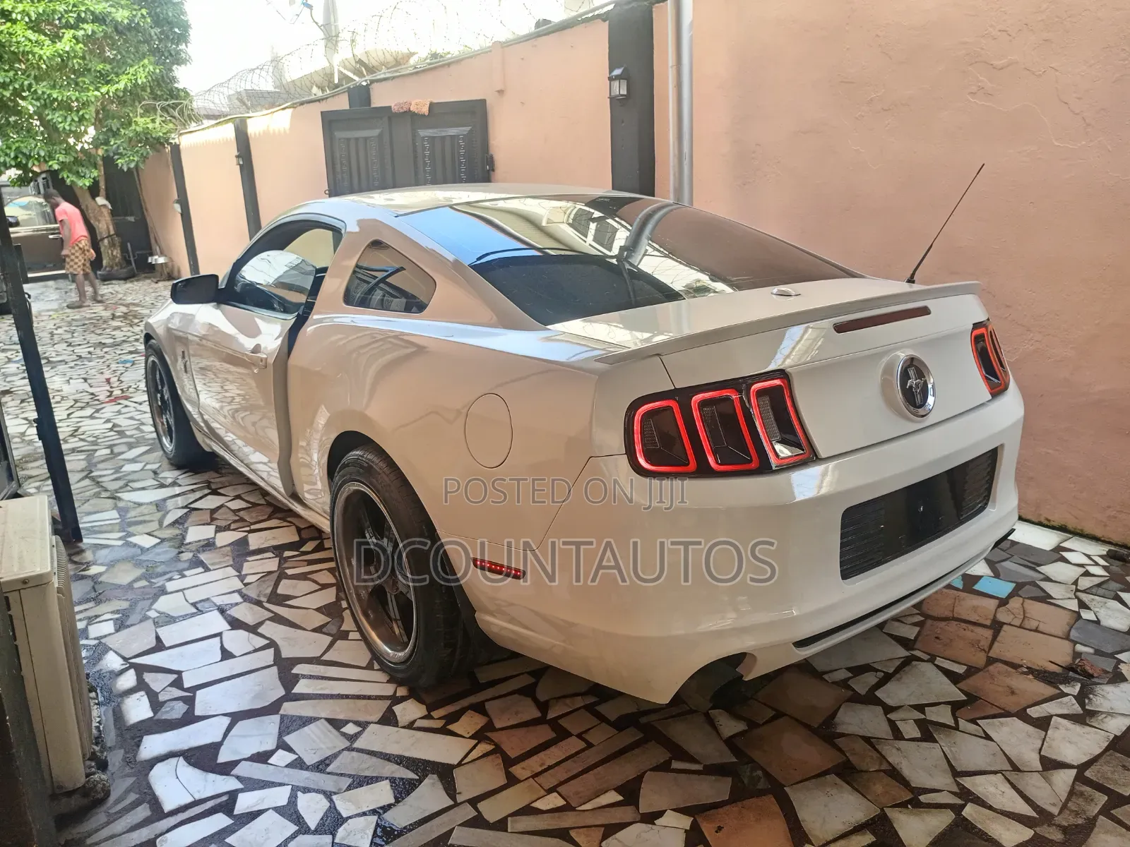 Ford Mustang V6 2dr Coupe (3.7L 6cyl 6M) 2014 White