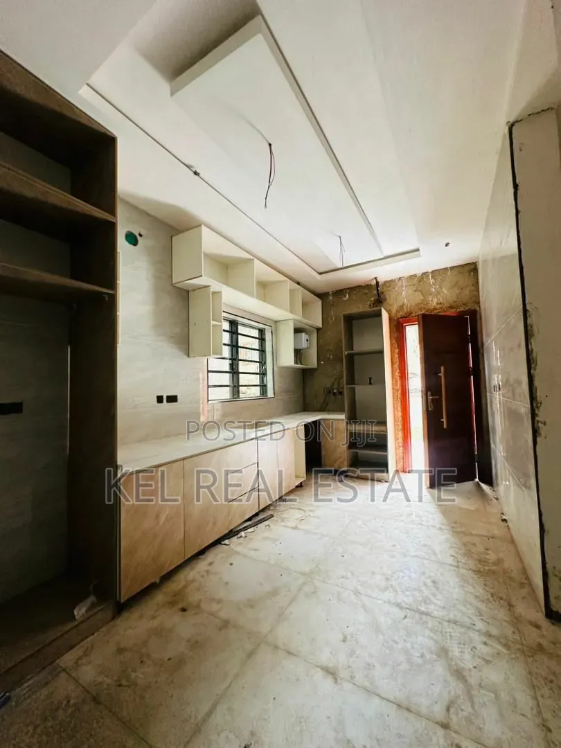 5bdrm Duplex in Omole Phase 1 for sale