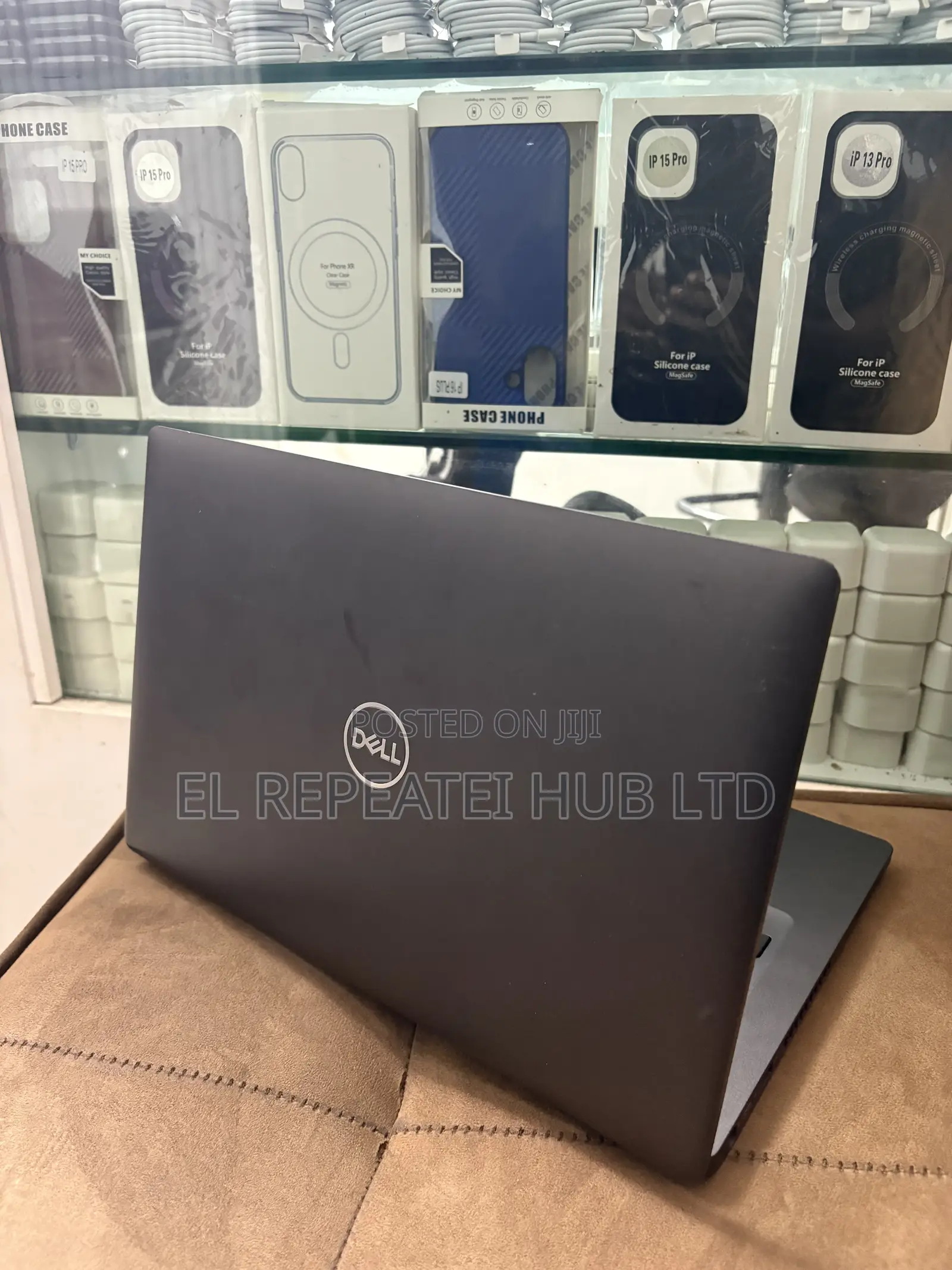 Laptop Dell Latitude 5400 8GB Intel Core i7 SSD 256GB