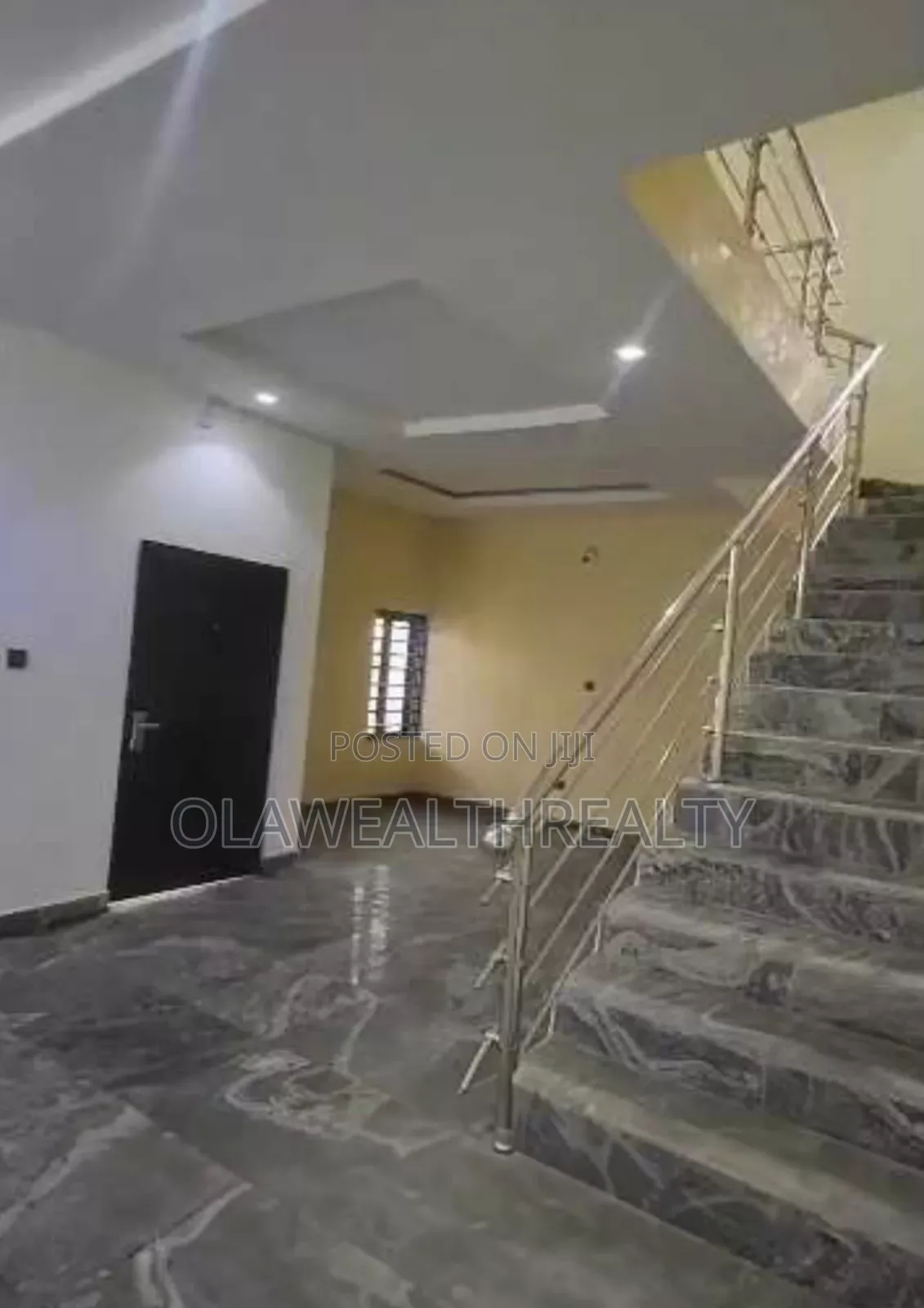 5bdrm Duplex in Jahi for rent
