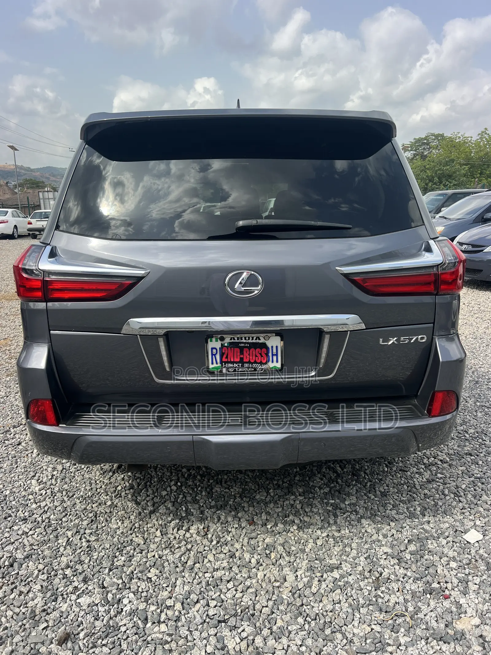 Lexus LX 570 (5 seats) AWD 2019 Gray