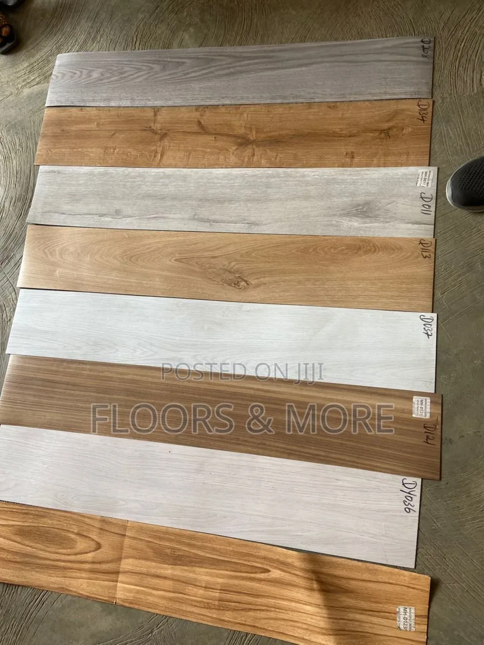 Vinyl Rubber Floor Tiles