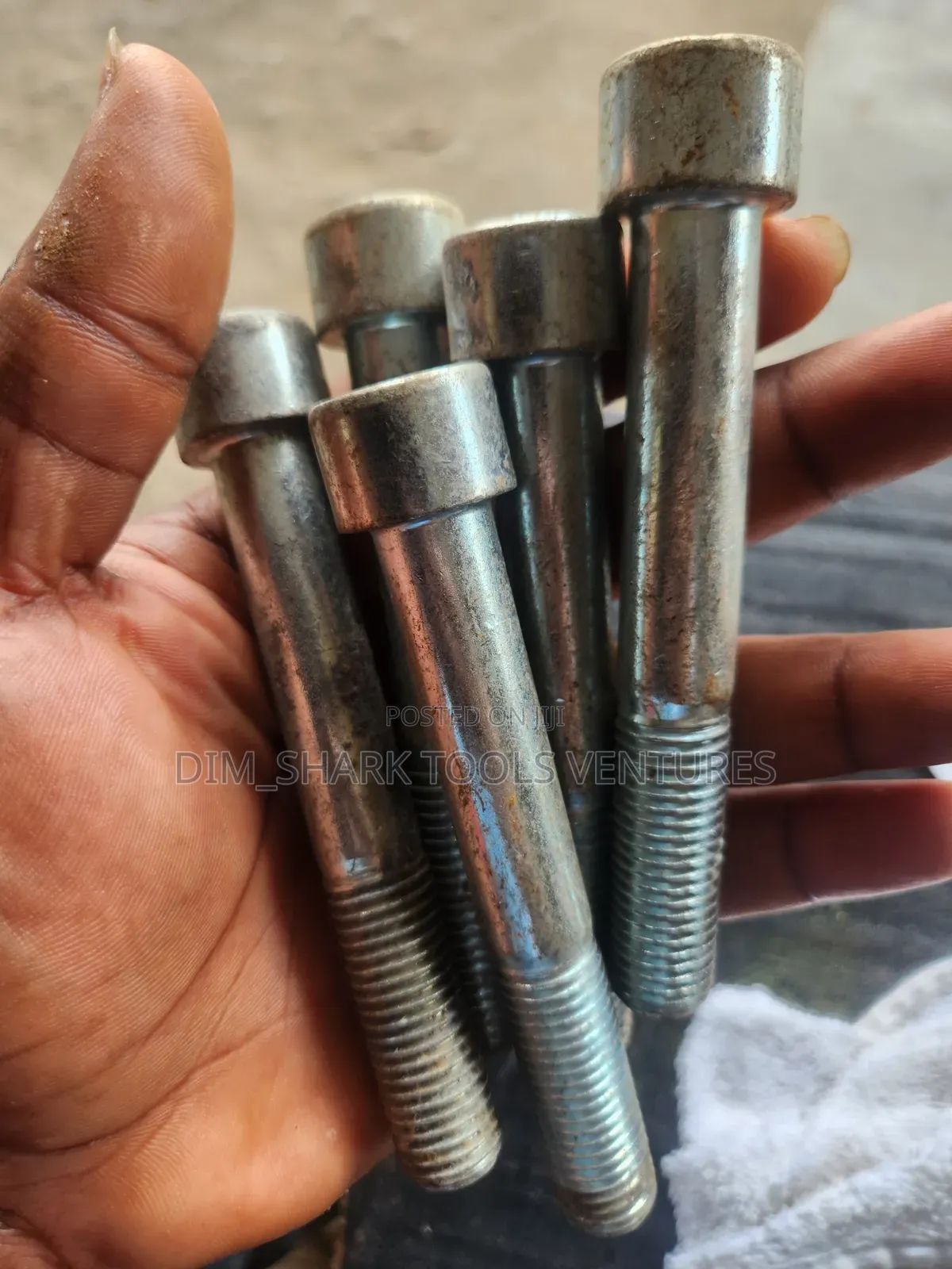 16mmx120mm Half Threaded Allen Bolt/Socket Head Cap Screw(Grade:8.8)