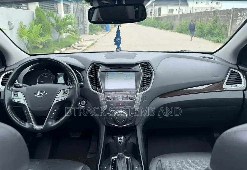 Hyundai Santa Fe Limited AWD 2017 Silver
