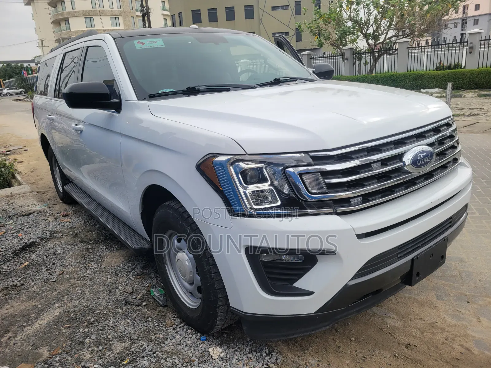 Ford Expedition Max 2018 White