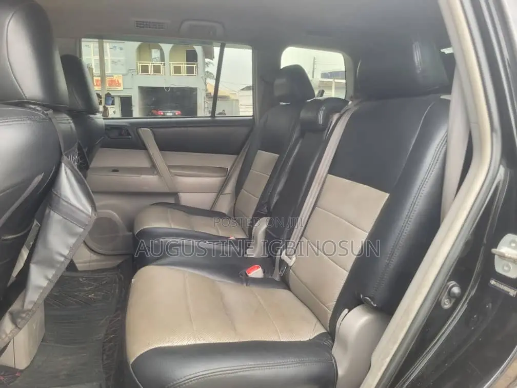 Toyota Highlander 2012 Black
