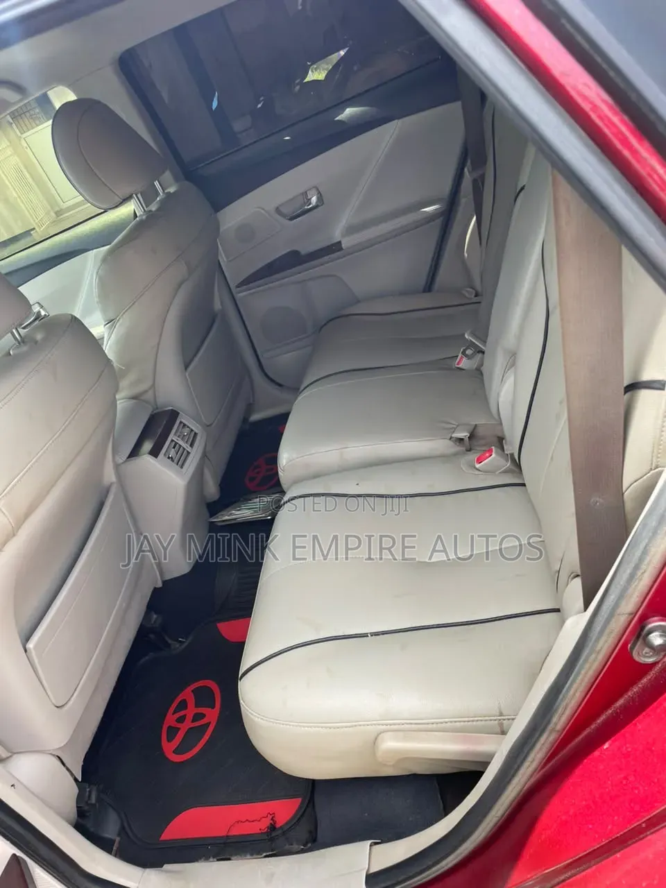 Toyota Venza 2010 Red