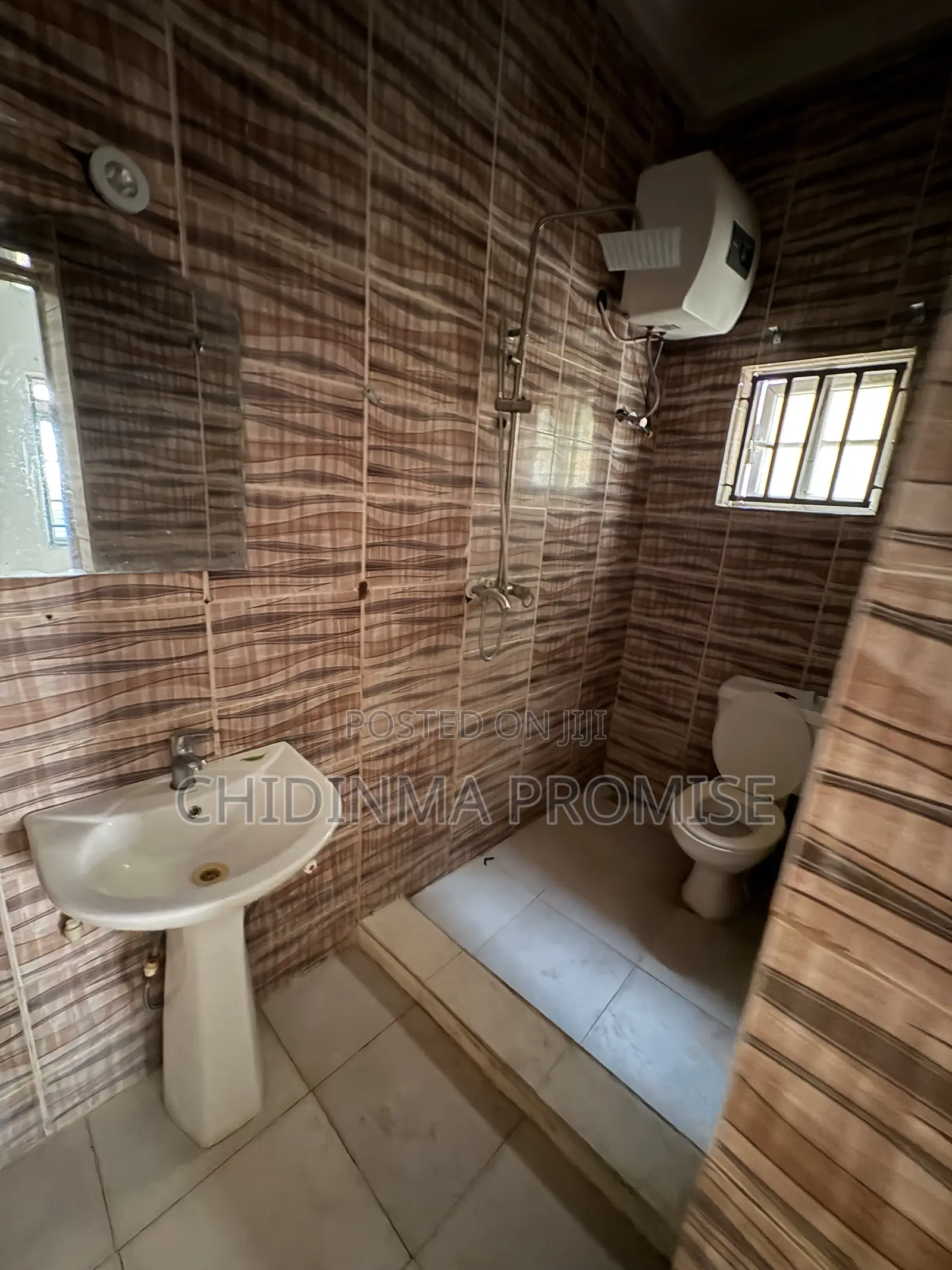 3bdrm Block of Flats in Wuye for rent