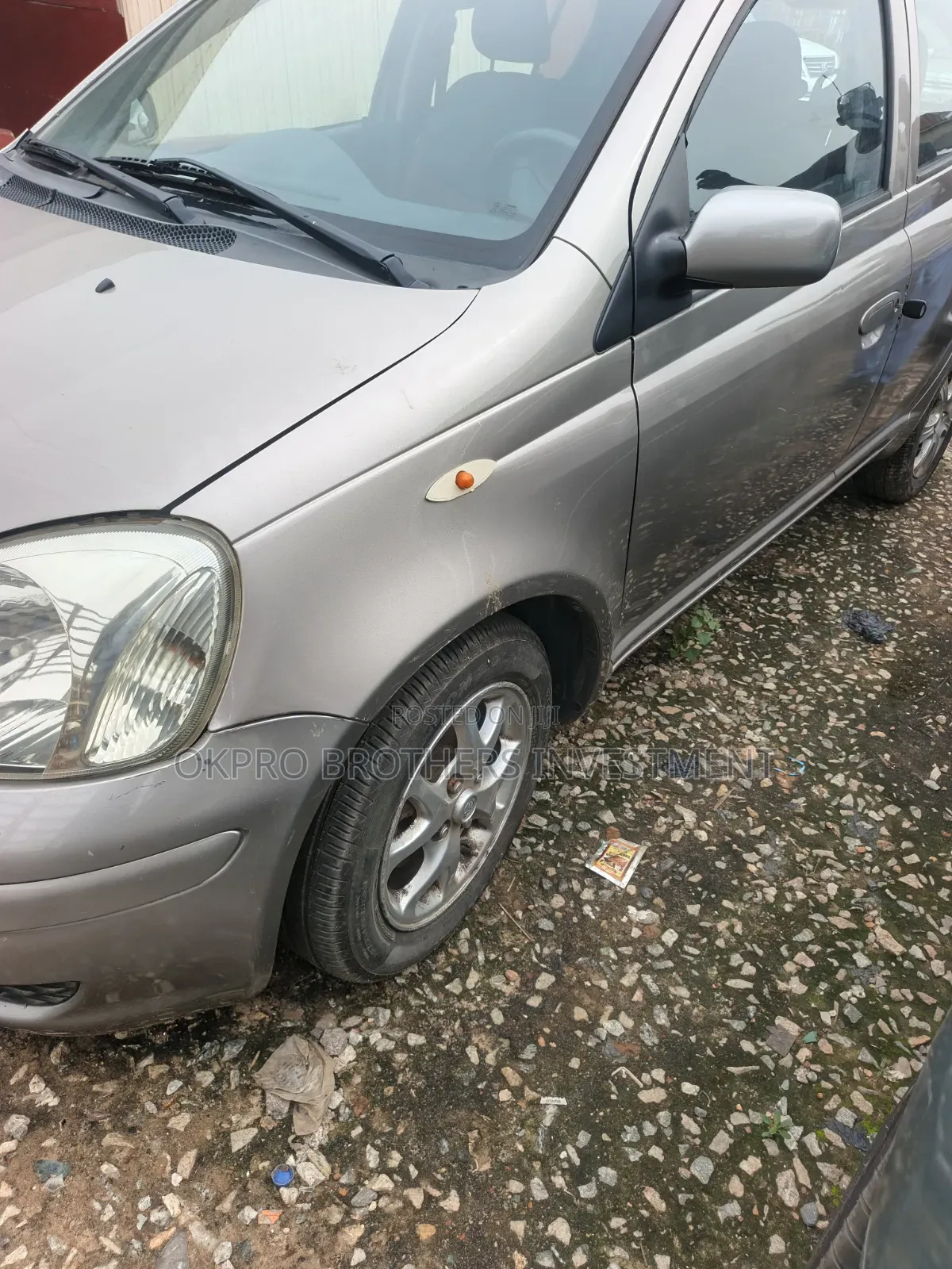 Toyota Yaris 2001 Silver