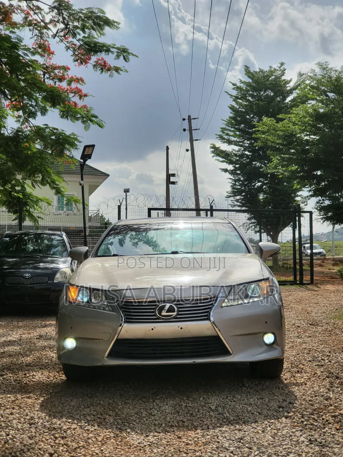 Lexus ES 350 FWD 2013 Gold