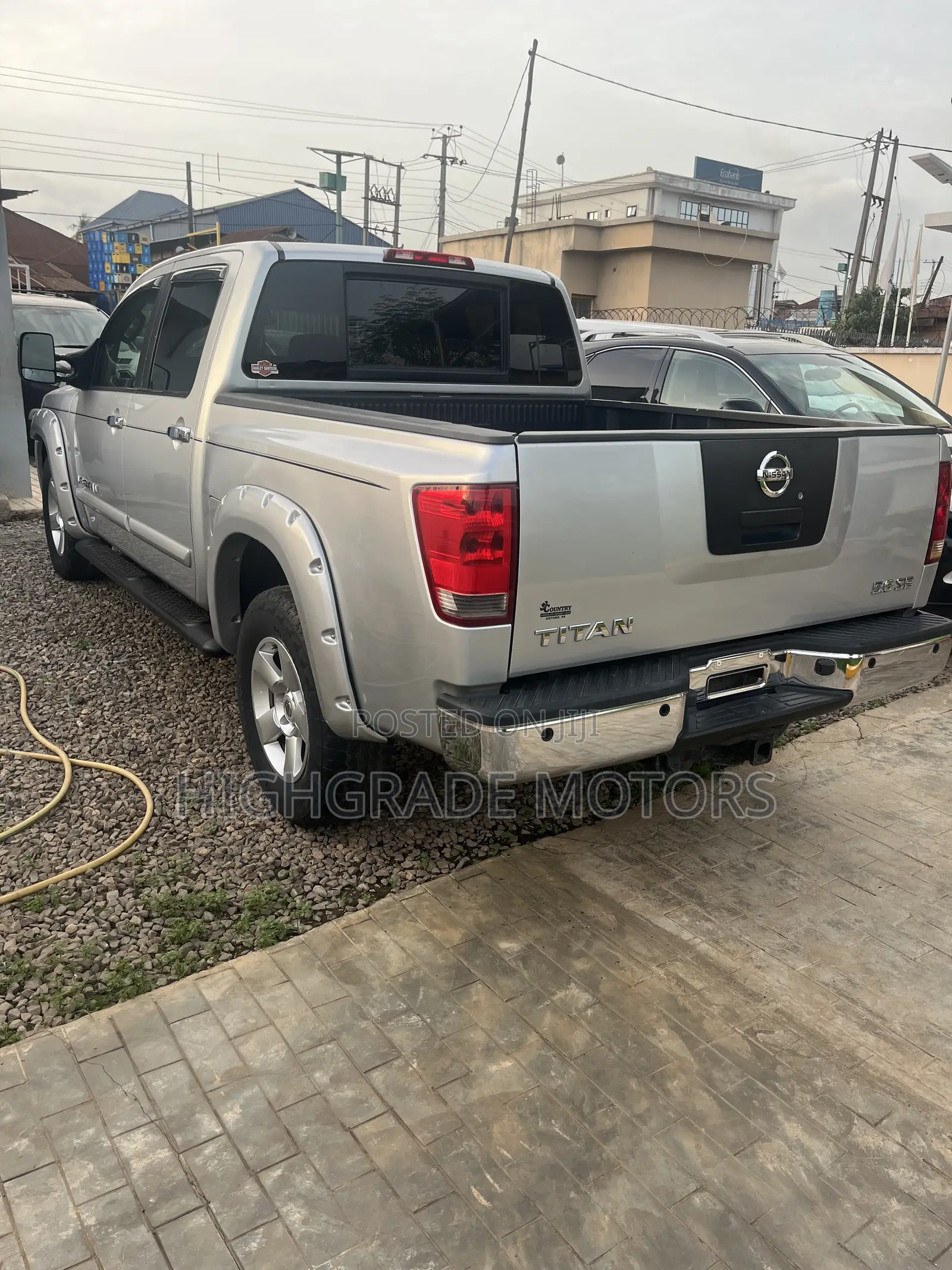 Nissan Titan 2006 Silver