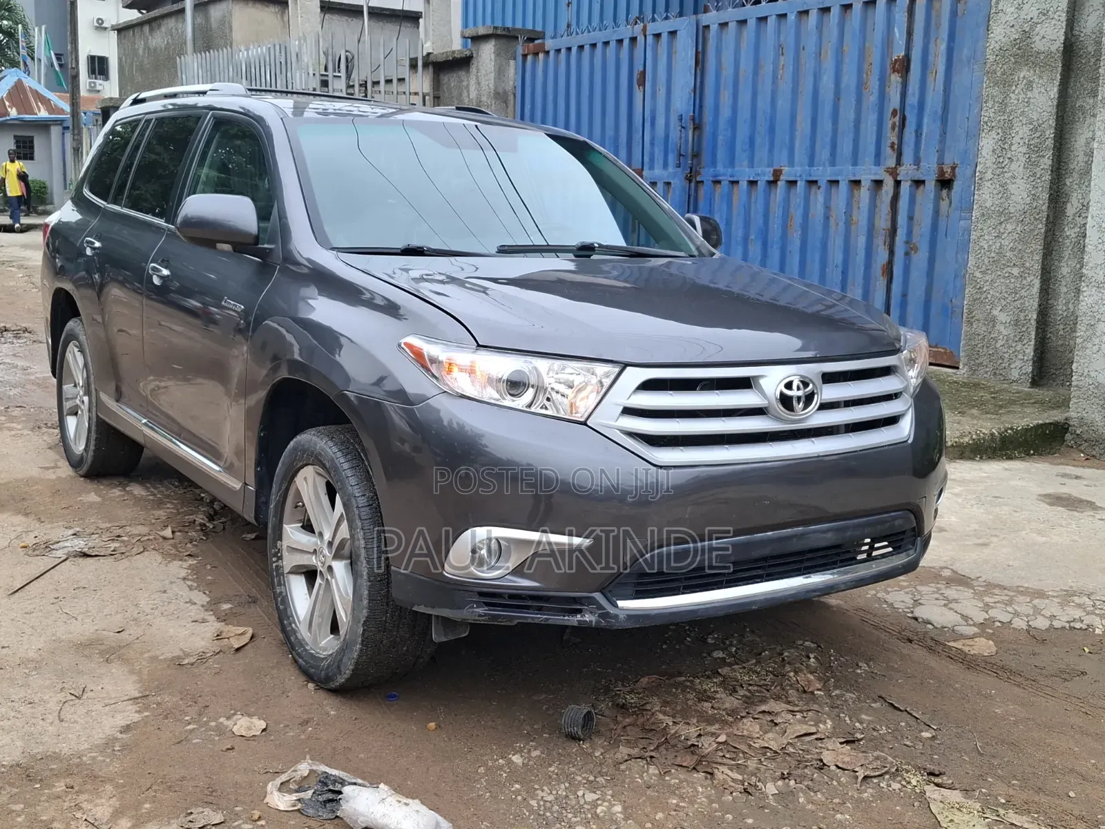 Toyota Highlander Limited 3.5L 2WD 2013 Gray