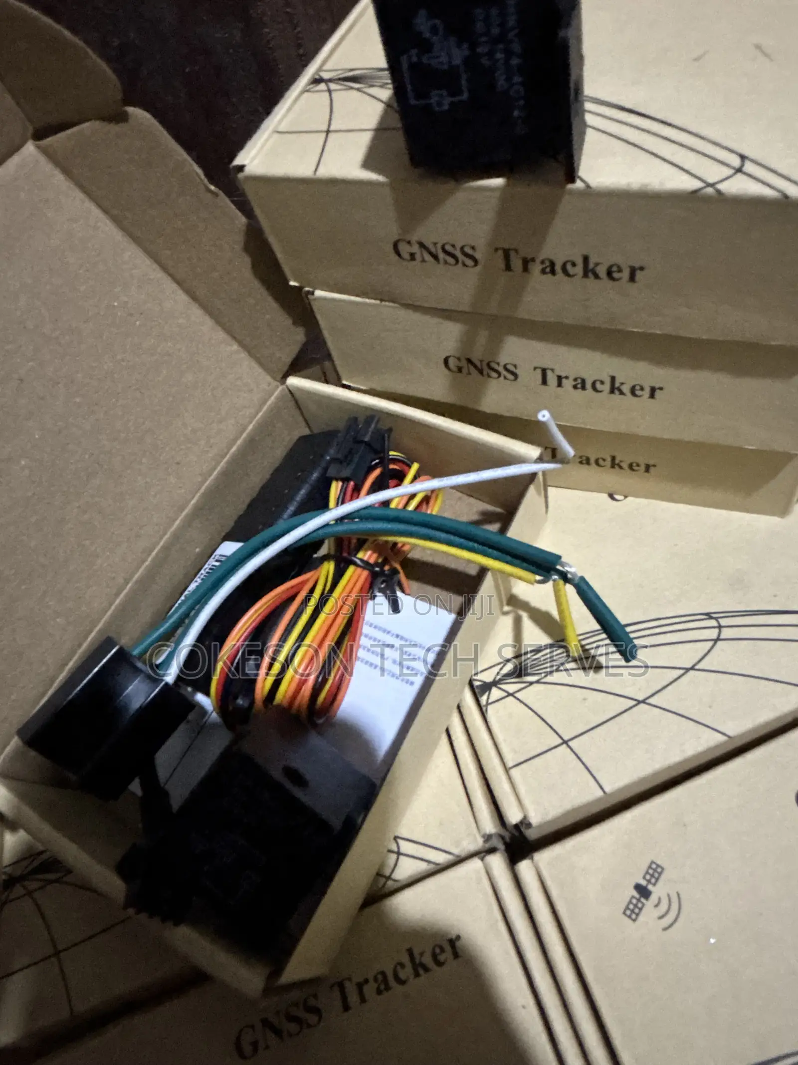 Modern GPS Tracker for Your Car and Fleet