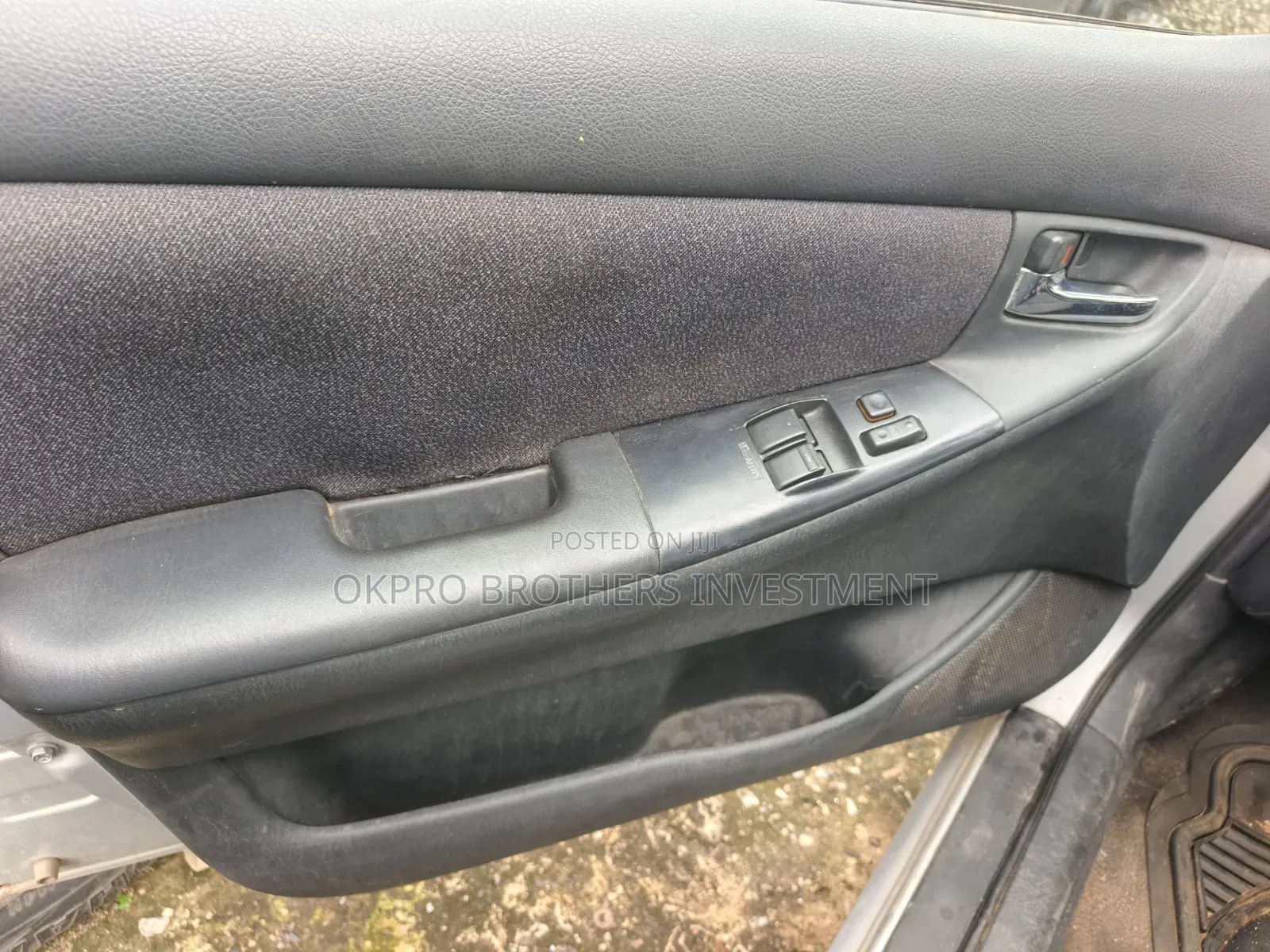 Toyota Corolla Liftback 2002 Silver