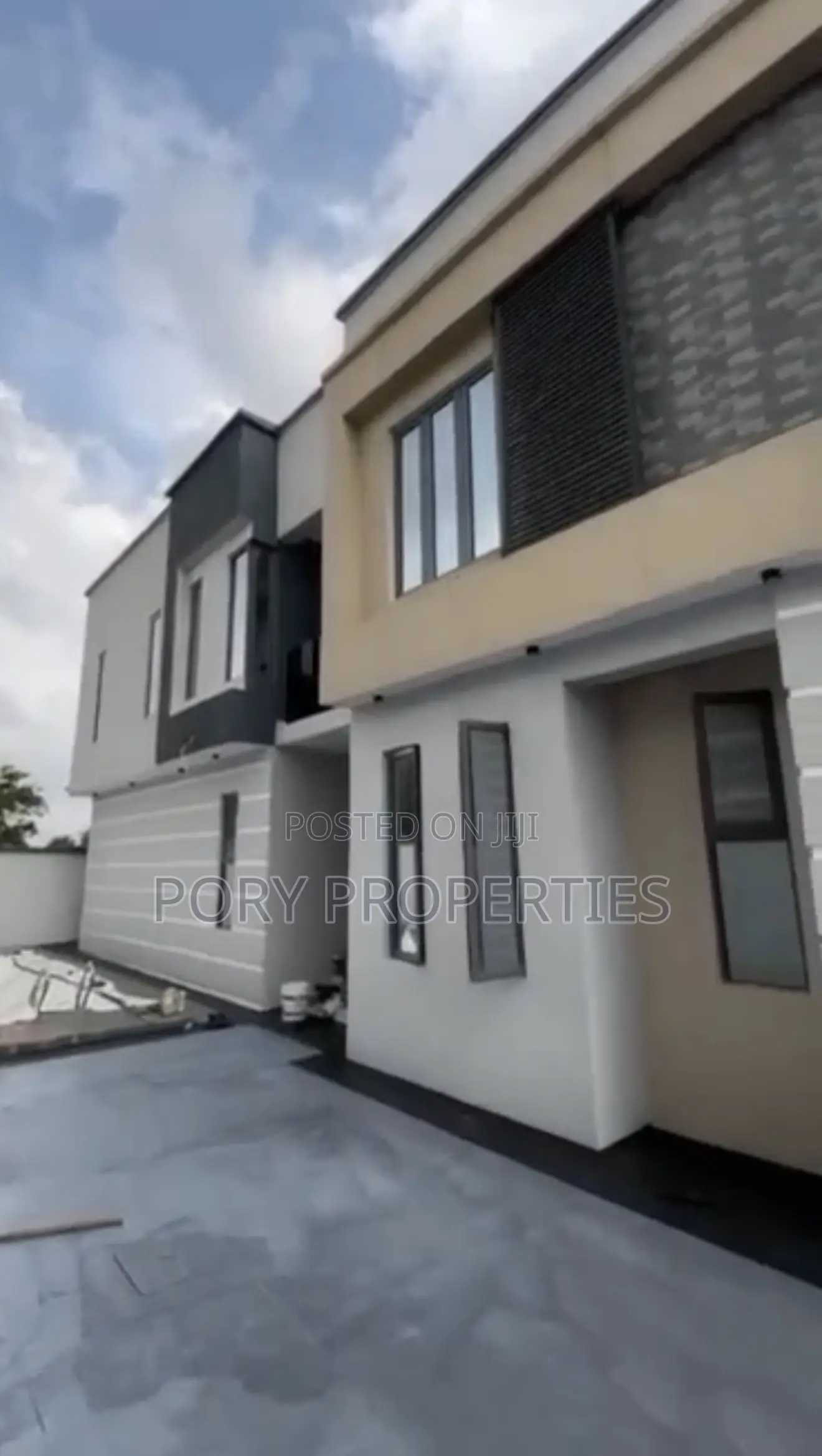 Furnished 4bdrm House in Omole Estate for sale