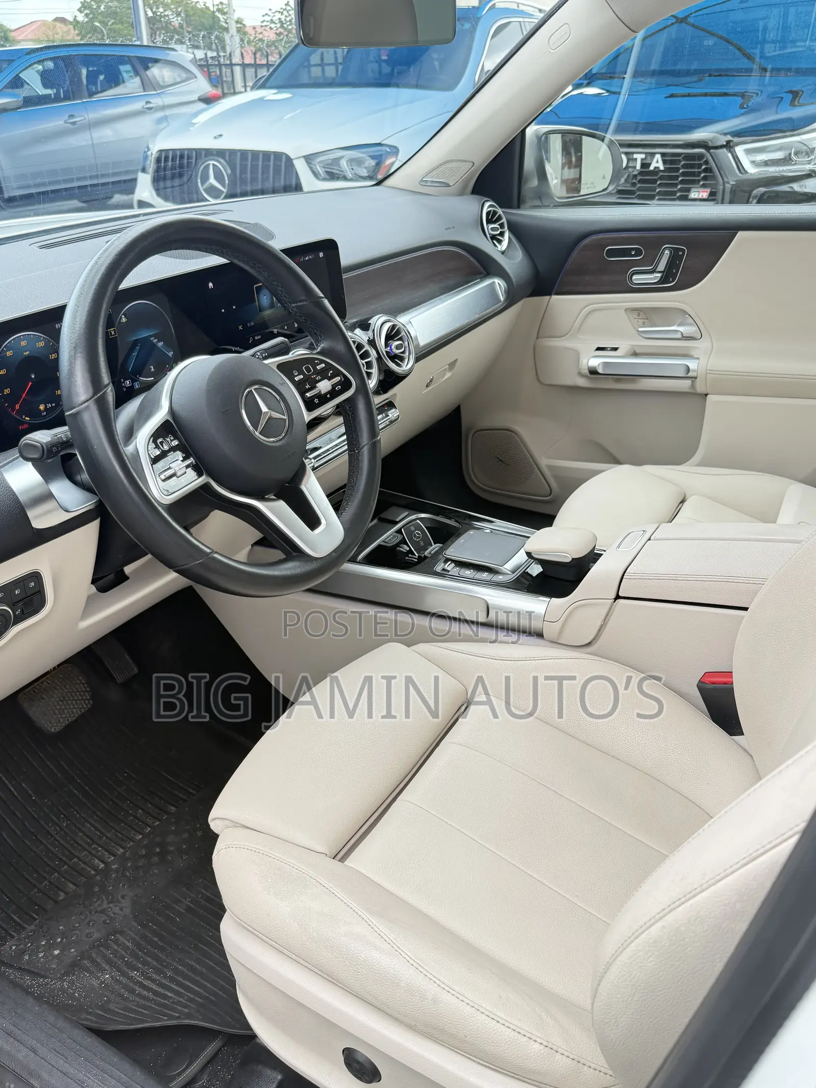 Mercedes-Benz GLB-Class GLB 250 4MATIC 2021 White