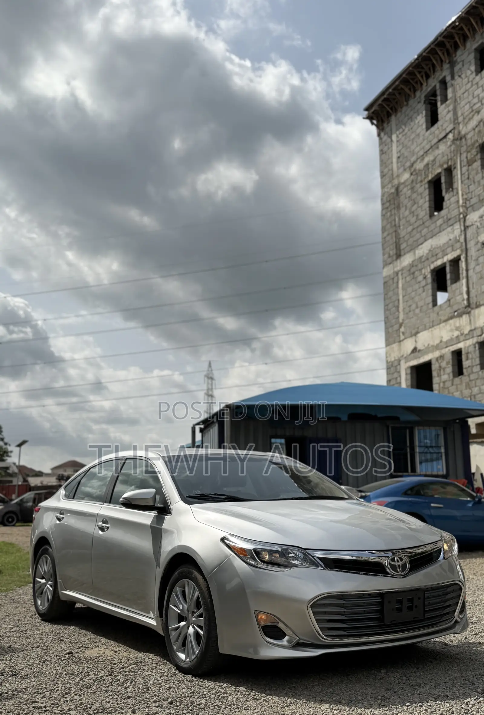 Toyota Avalon XLE Sedar FWD (3.5L 6cyl 6A) 2013 Silver