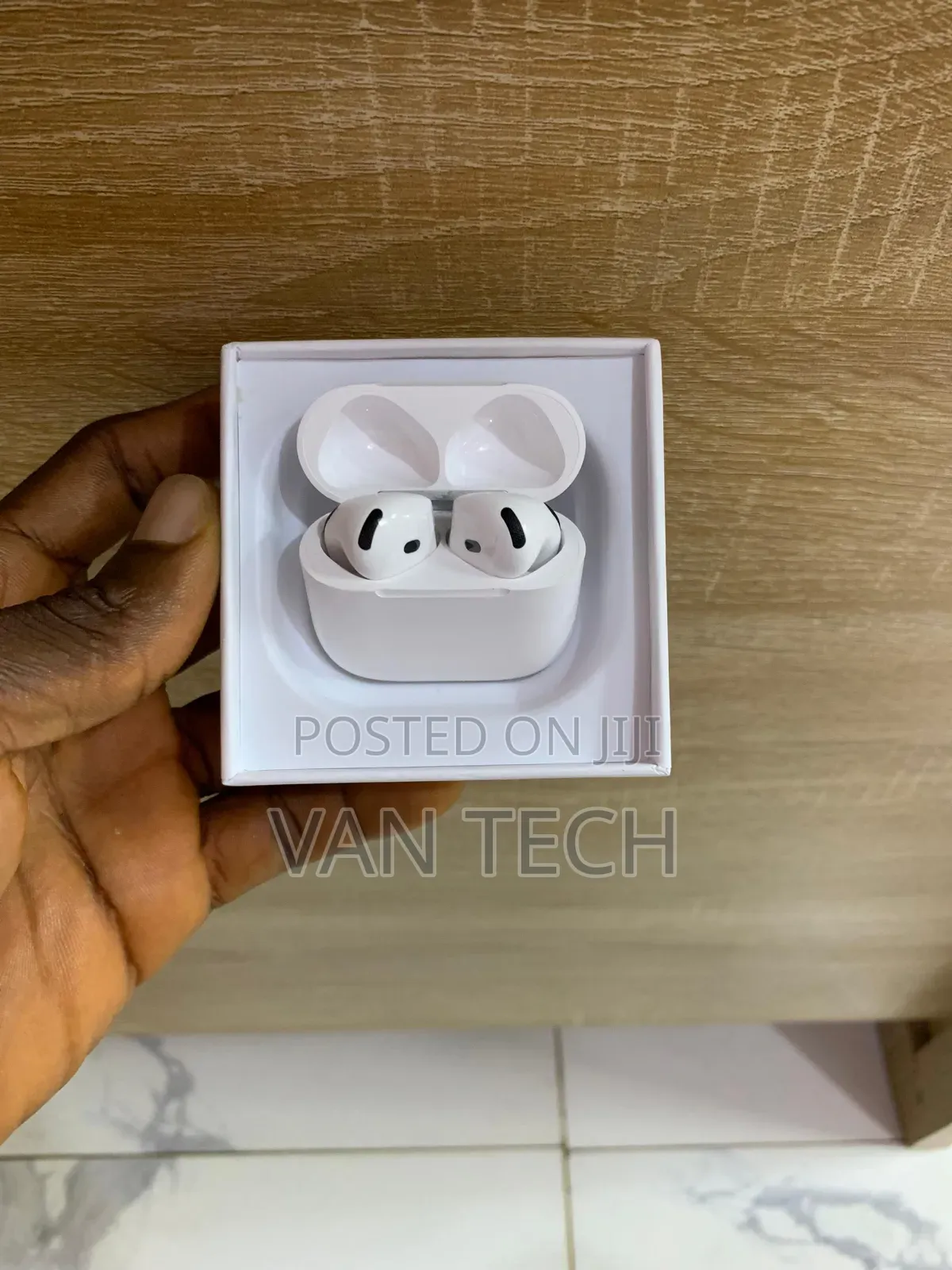 Airpods4 Used