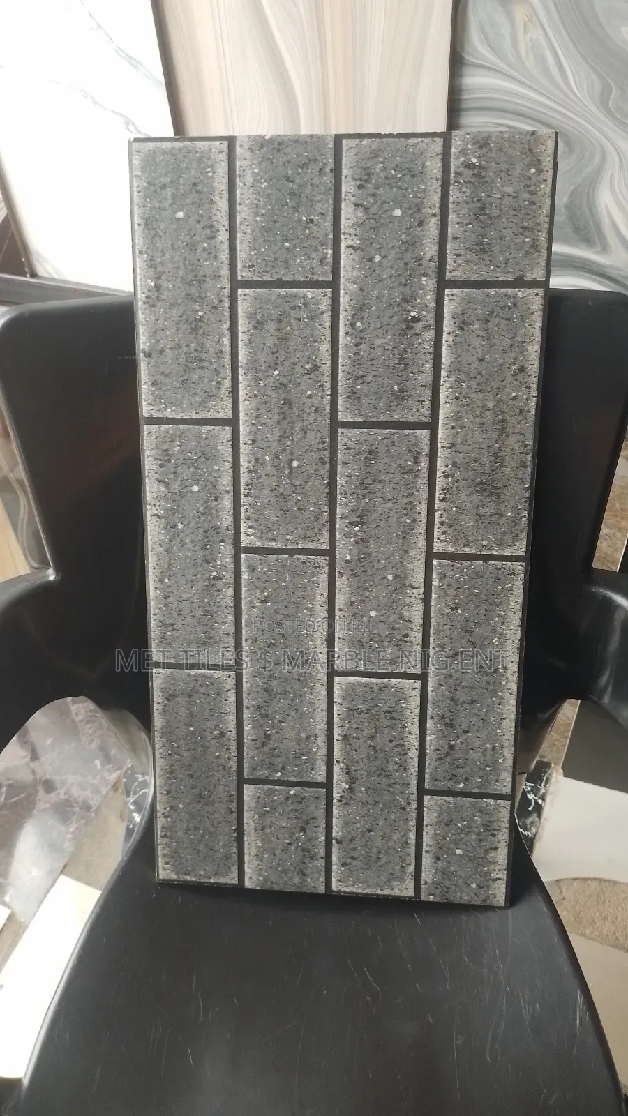Tiles Crack Wall