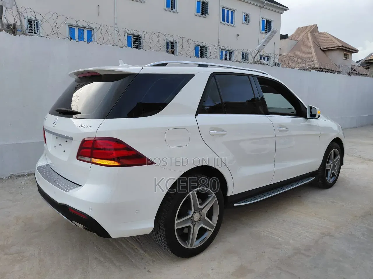 Mercedes-Benz GLE-Class GLE 400 4MATIC 2018 White