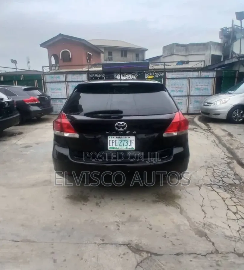 Toyota Venza AWD 2011 Black