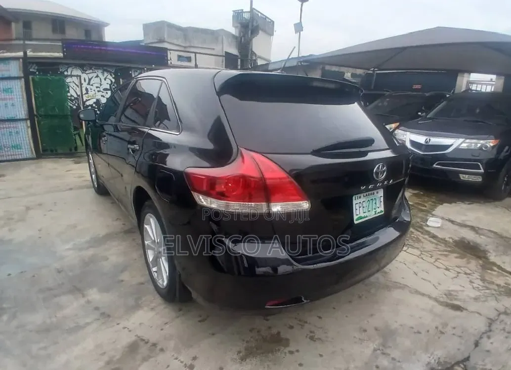Toyota Venza AWD 2011 Black