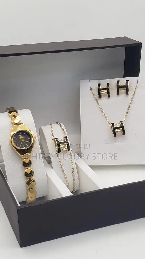 High Quality Ladies Set Wristwatch