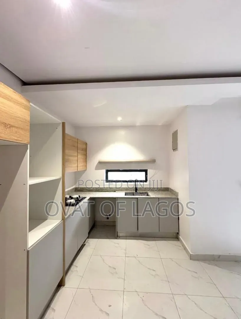 2bdrm Duplex in Freedom Way, Lekki Phase 1 for rent