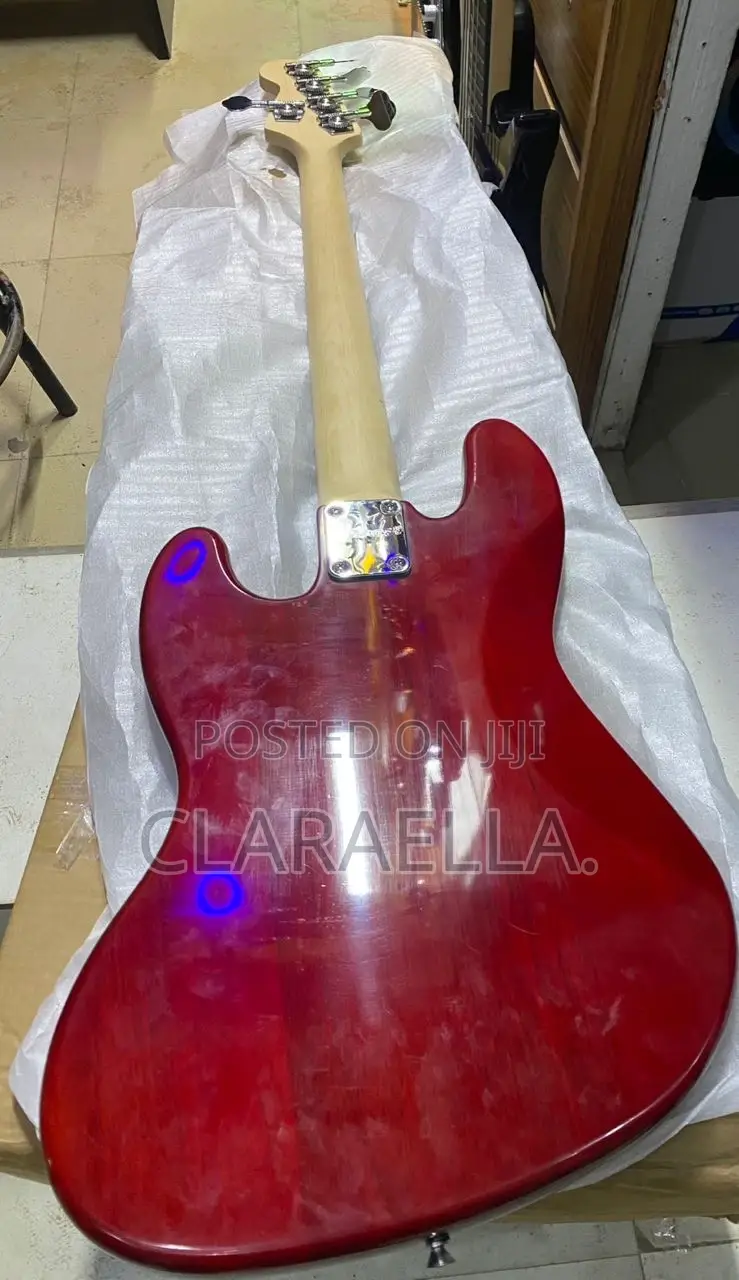5-String Fender Jazz Bass Guitar With a Natural Maple Headstock