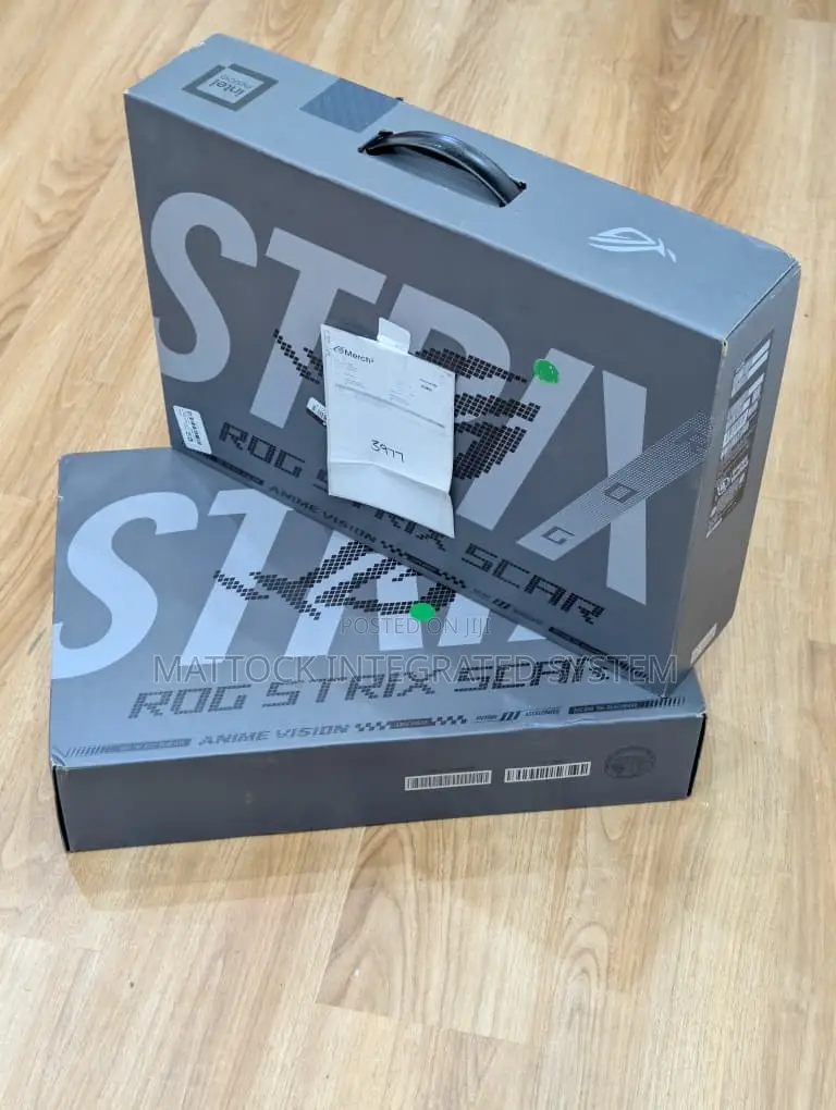 New Laptop Asus ROG Strix SCAR 15 32GB Intel Core Ultra 9 SSD 2T