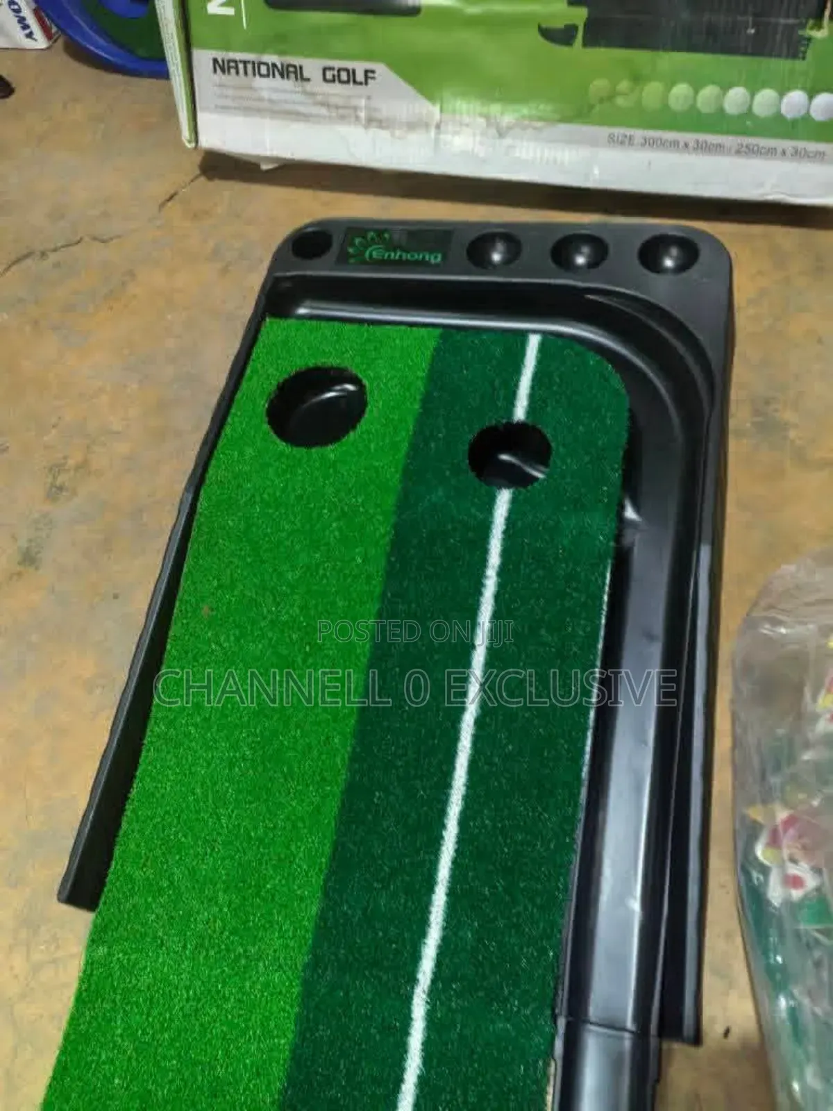 Brand New Portable Enhong Golf Putting Mat