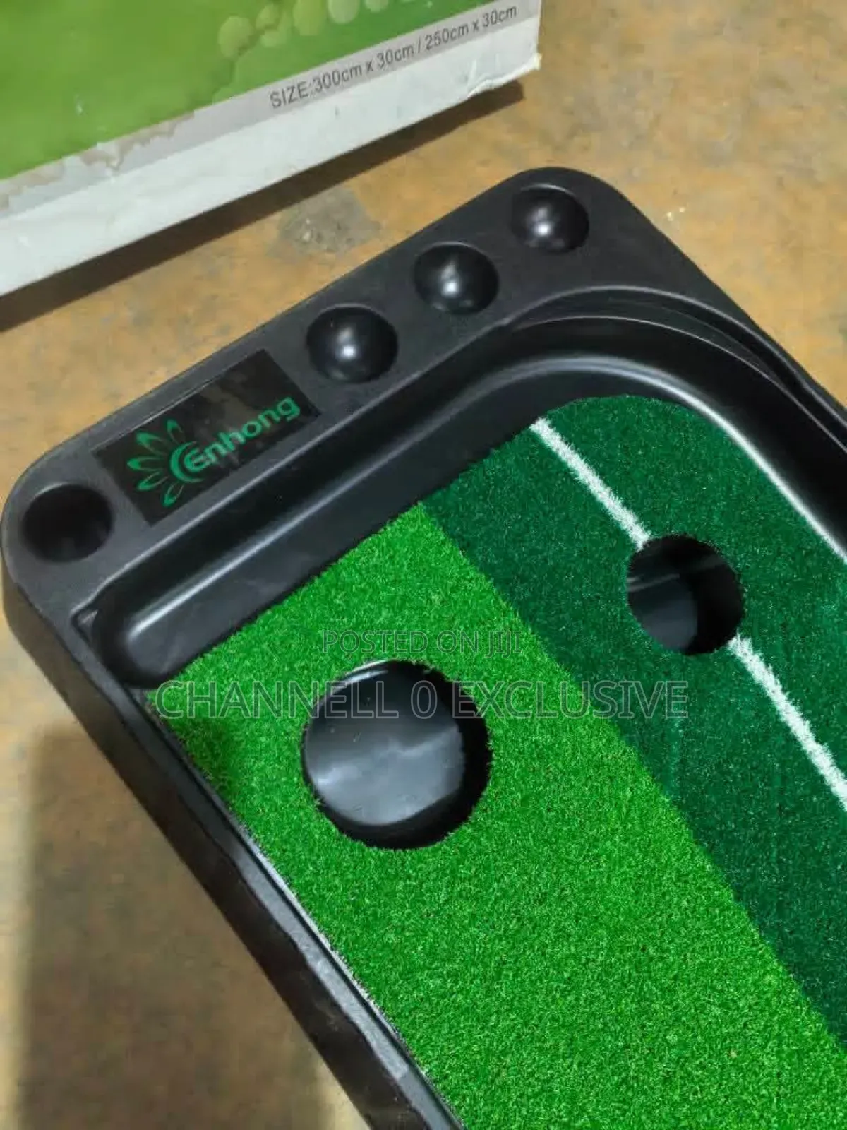Brand New Portable Enhong Golf Putting Mat