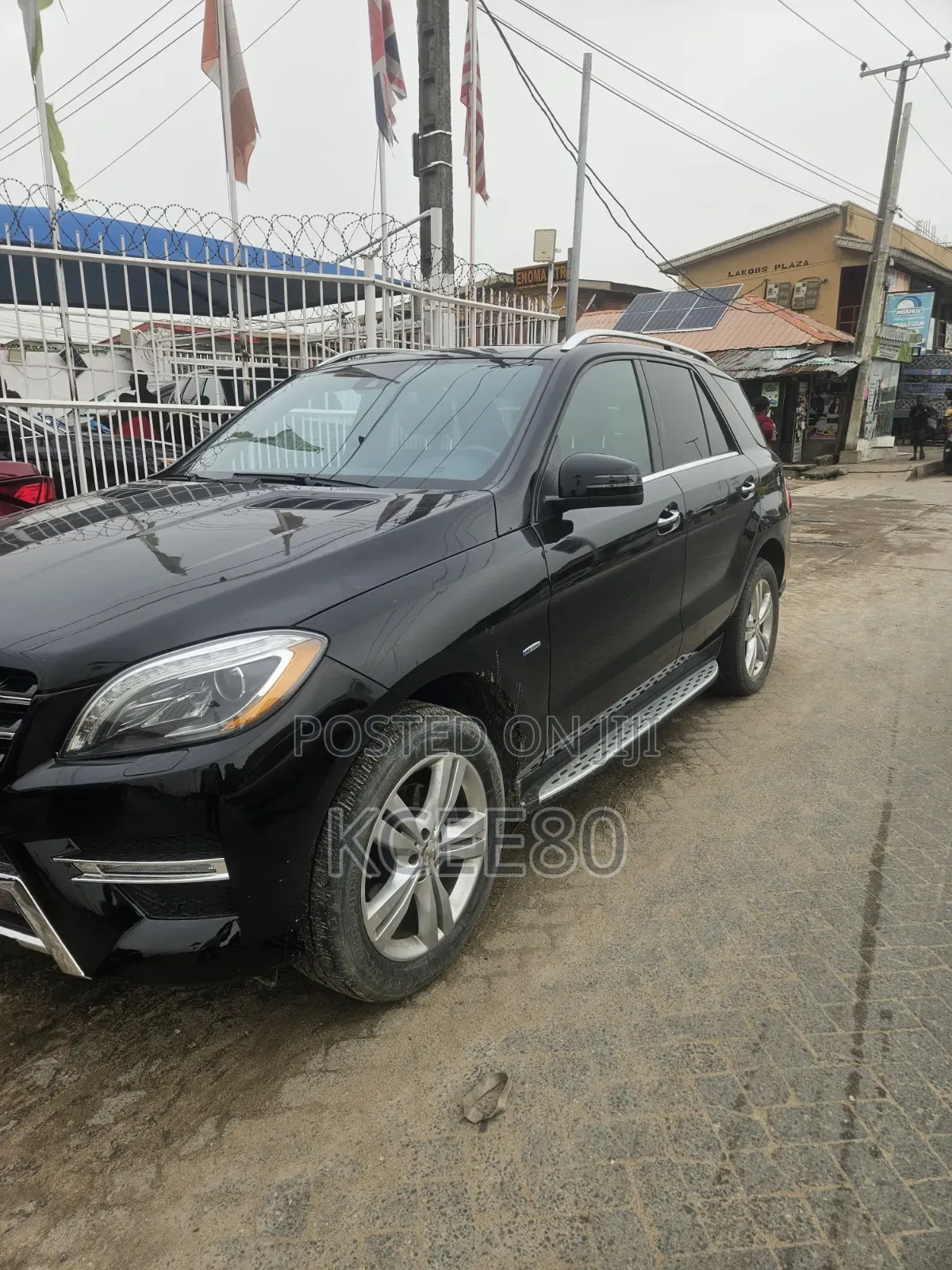 Mercedes-Benz M Class ML350 4dr SUV (3.5L 6cyl 7A) 2014 Black