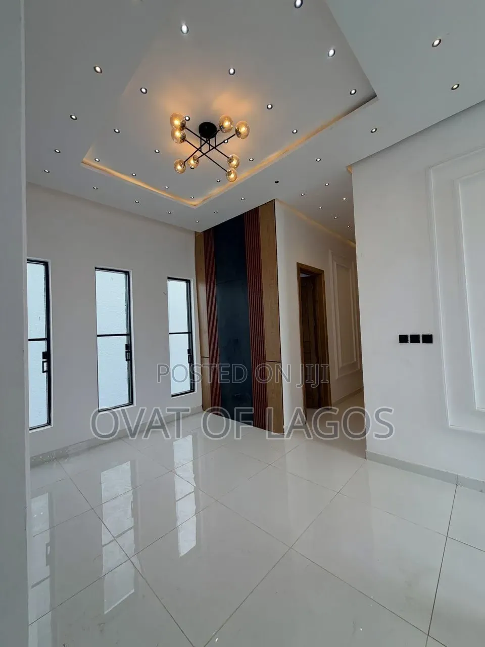 5bdrm Duplex in Megamound Estate, Lekki Phase 1 for sale