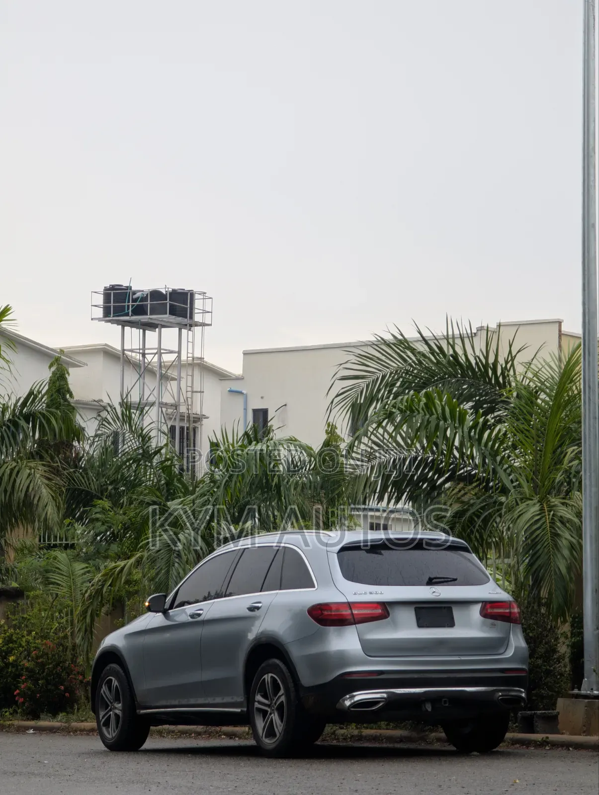 Mercedes-Benz GLC-Class 2017 Blue