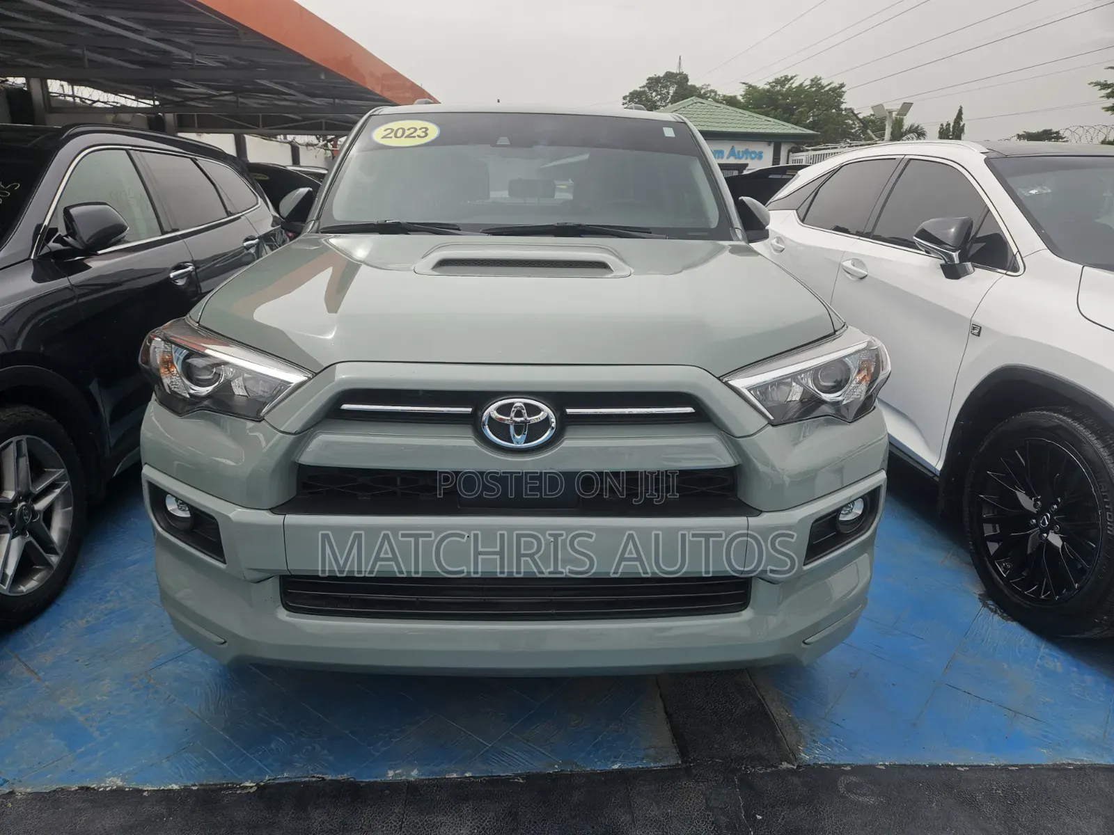 Toyota 4-Runner Limited 4WD 2023 Burgundy