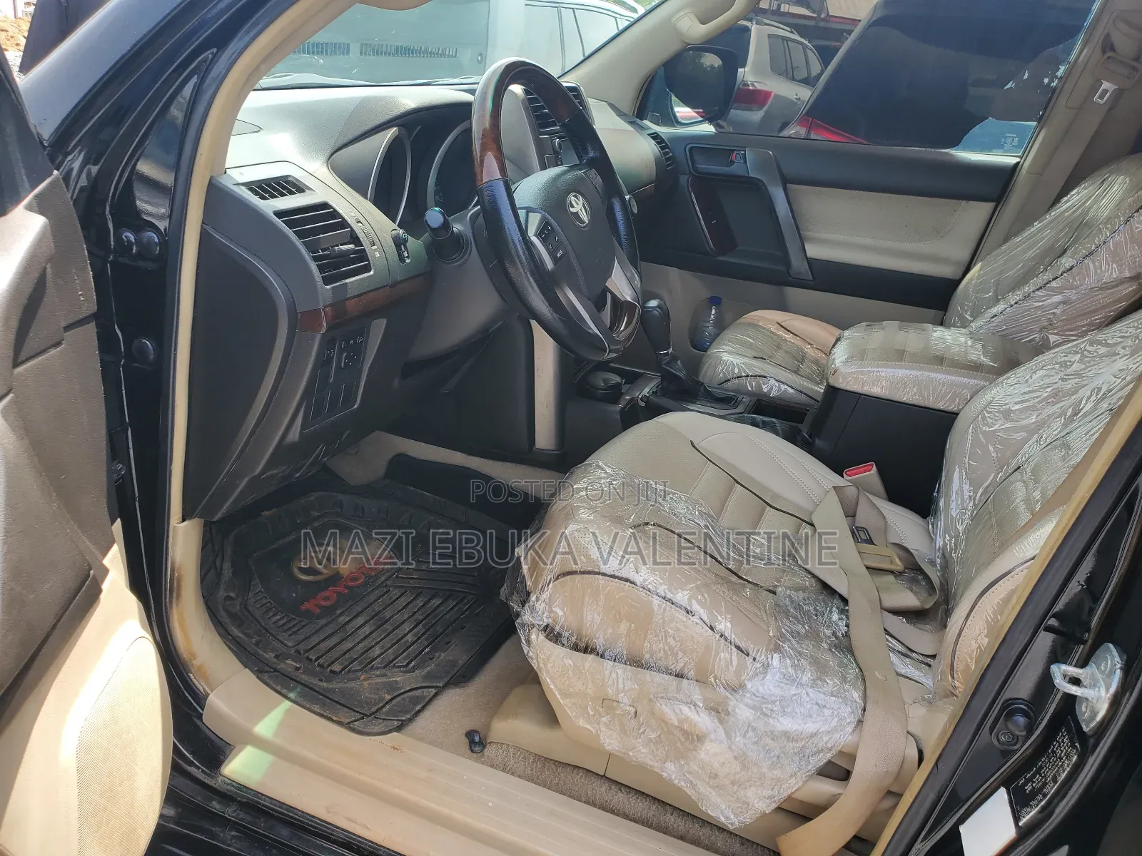 Toyota Land Cruiser Prado 2011 Black