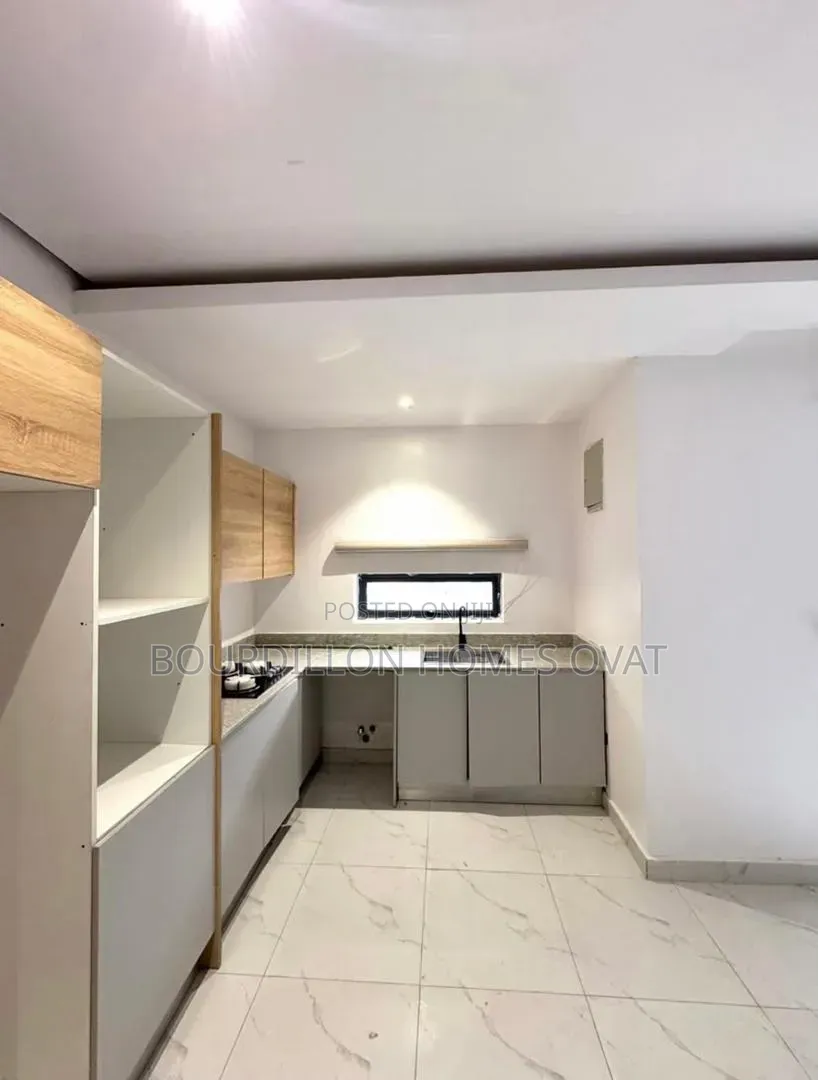 2bdrm Maisonette in Freedomway Lekki for rent
