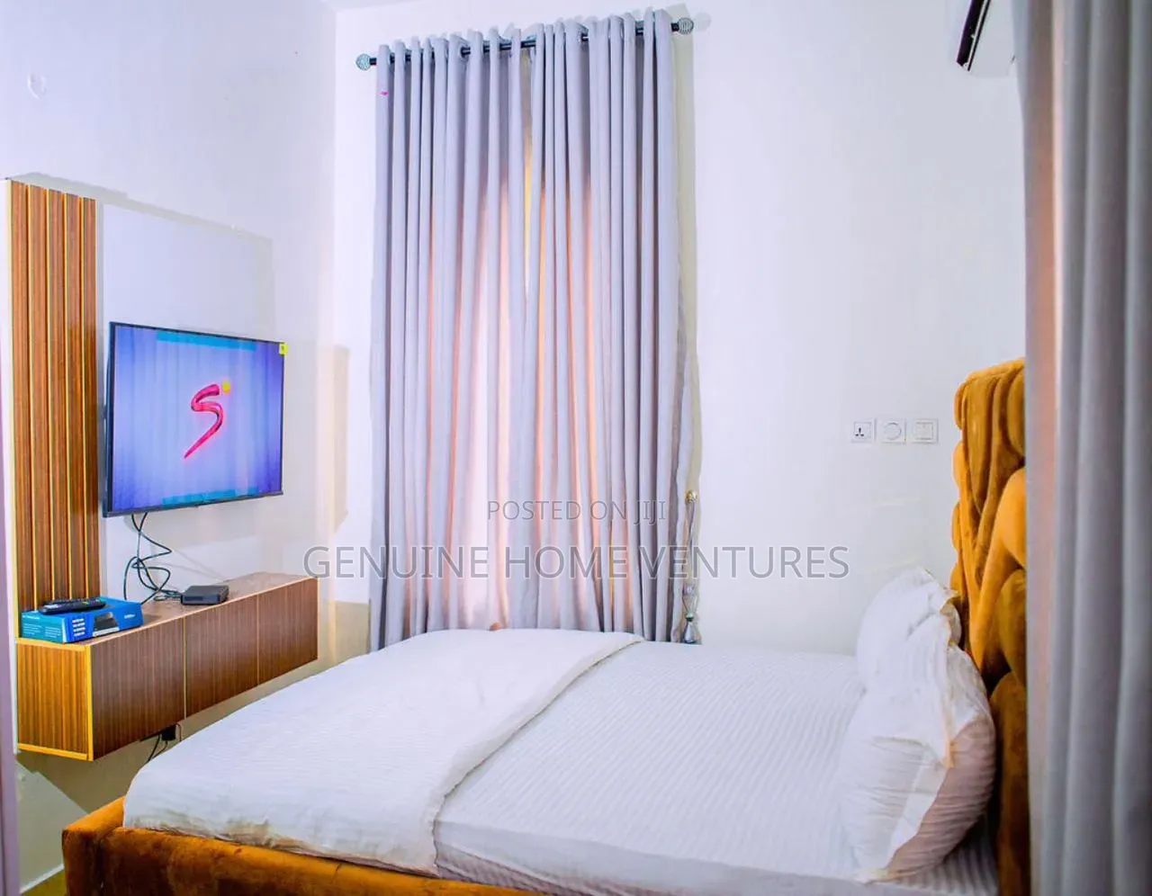 Furnished 4bdrm Duplex in Chevron for sale