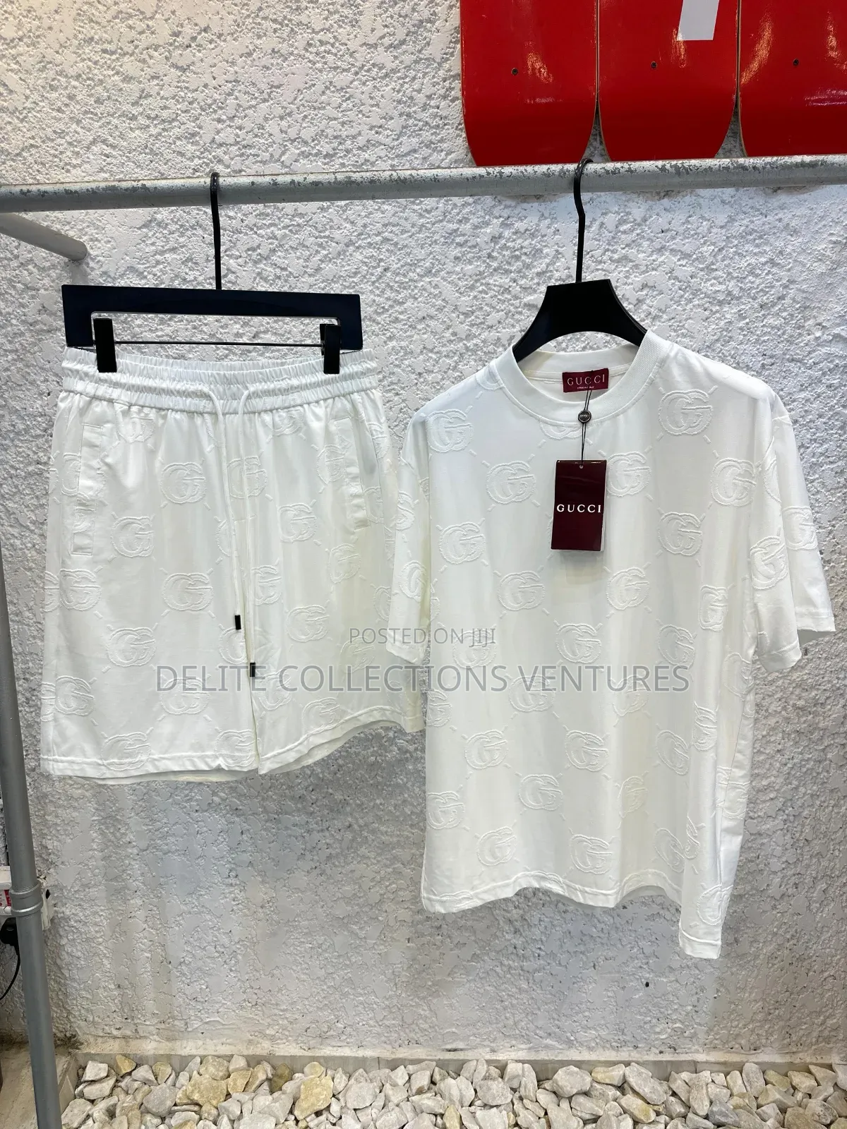 *Gucci Luxury 2 Piece* *Size M — 3xl*