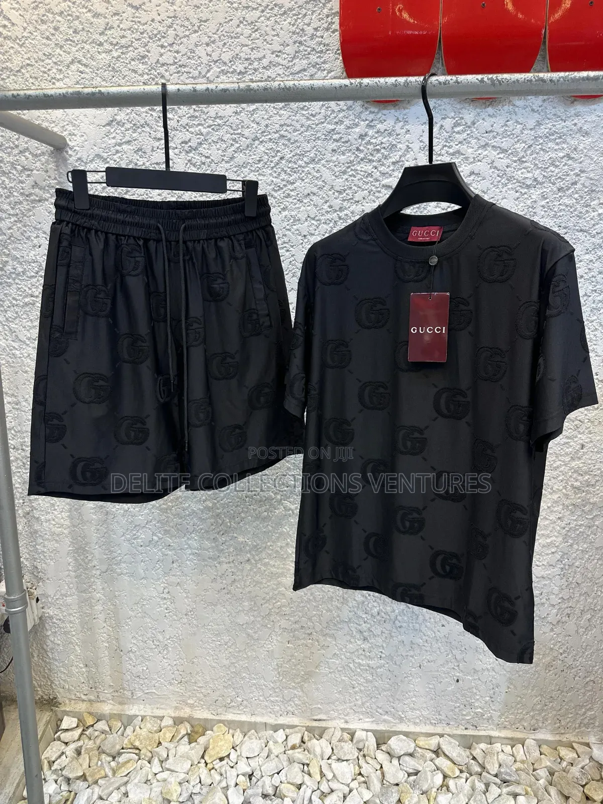 *Gucci Luxury 2 Piece* *Size M — 3xl*