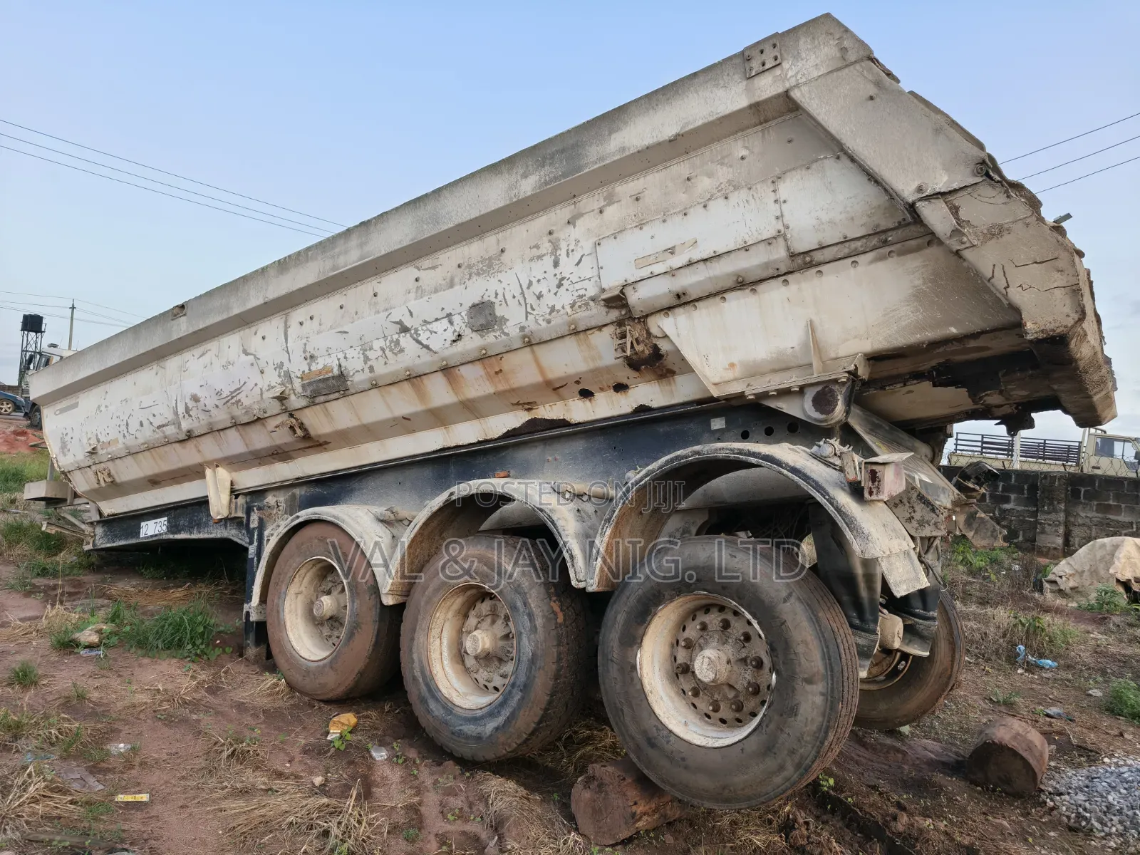 35 - 40 Tons Trailer Aluminum - Triple Axle