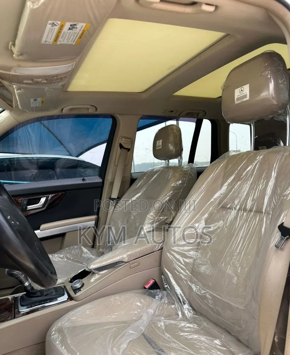Mercedes-Benz GLK-Class 350 2011 White