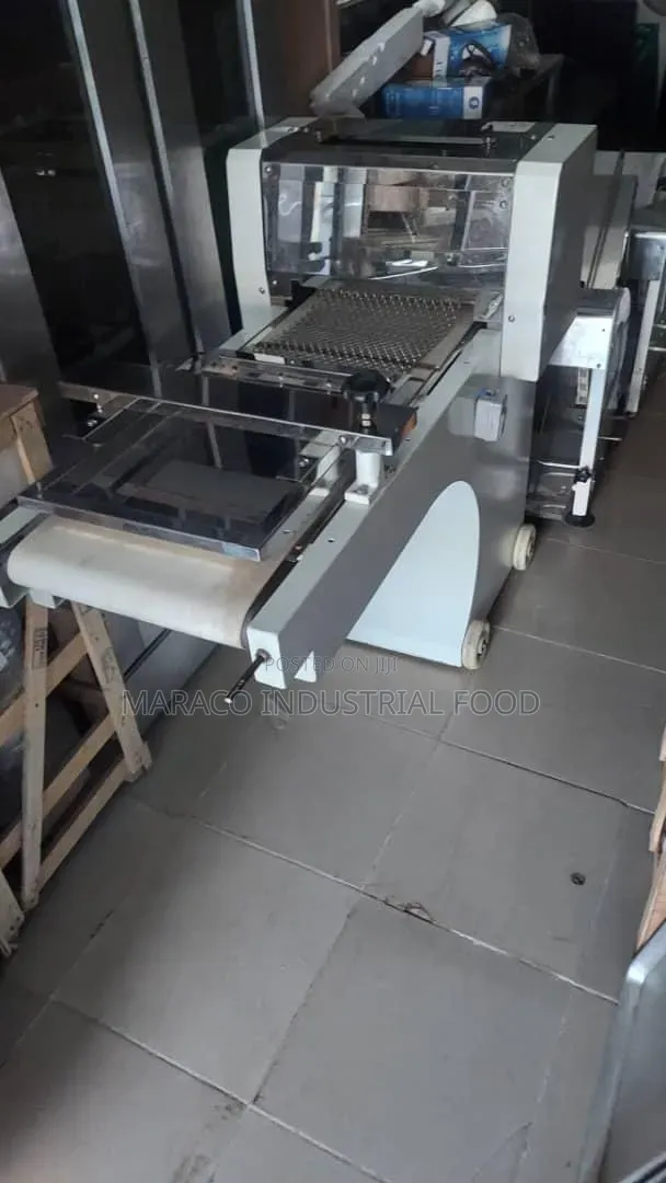 Industrial Molder